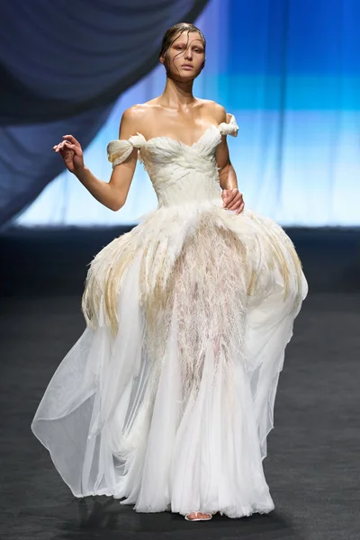 Look 29